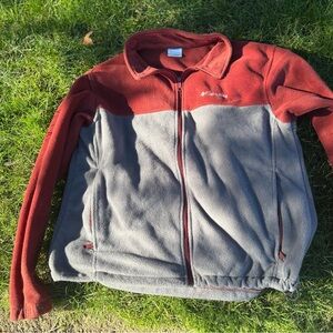 Columbia Men's Zip Up Sweater in Red and Gray
